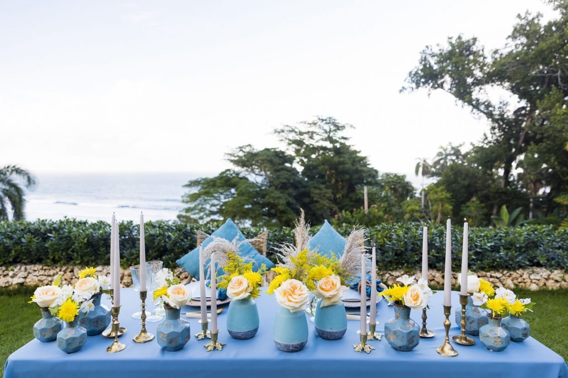 coastal-outdoor-bold-blue-tropical-wedding-dominican-republic-29-scaled-1130x753.jpg