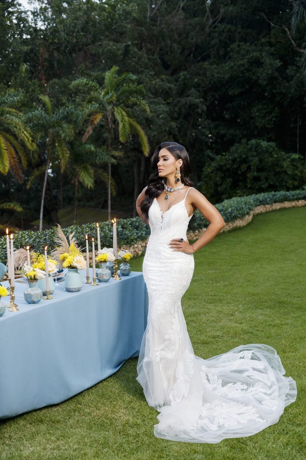 coastal-outdoor-bold-blue-tropical-wedding-dominican-republic-42-scaled.jpg