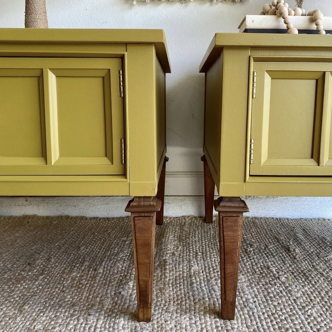 ONE Jacob's Well — Melange paints