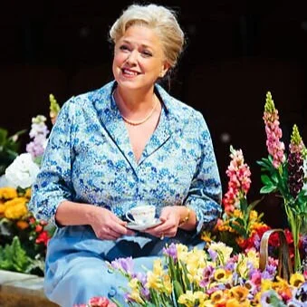 Relatively Speaking - Salisbury Playhouse 2019