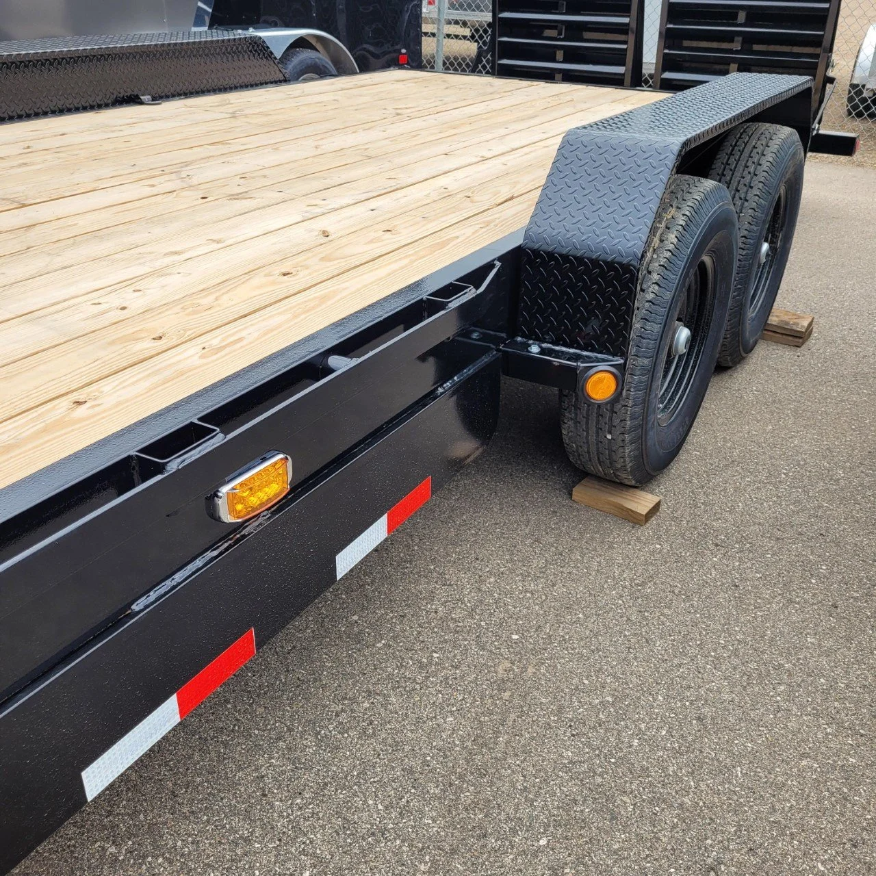 ALUMINUM SPEED LOADER TILT CAR HAULER TRAILER — NCCHD H&H Trailers