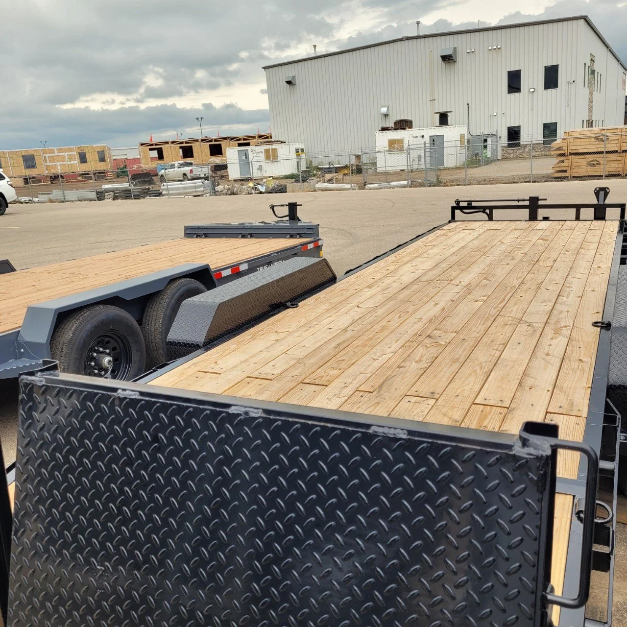 ALUMINUM SPEED LOADER TILT CAR HAULER TRAILER — NCCHD H&H Trailers