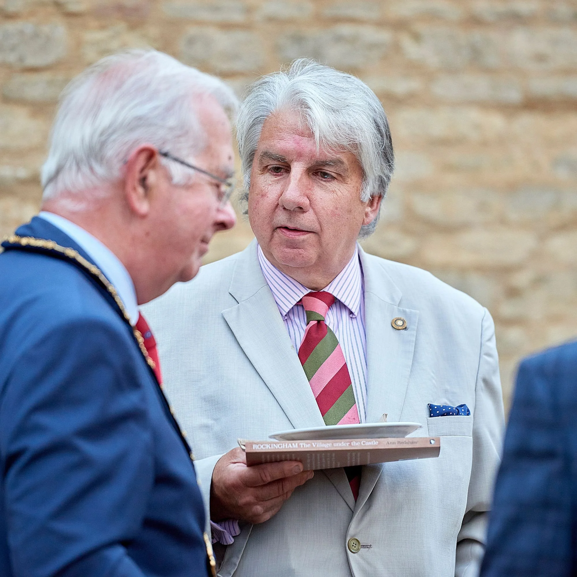 Richard Barnwell talking to the mayor