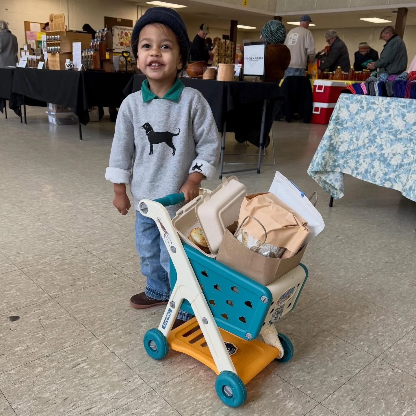 We have so many lil ROCKSTARS visit us at the market and we luv it!! It&rsquo;s a great way to teach the youngsters about the health benefits of fresh food, sampling new &amp; diverse foods, learning about entrepreneurship and supporting local. 

Sta