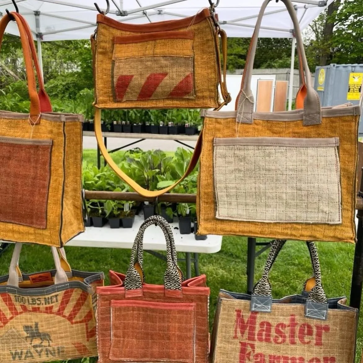 Join us tomorrow for Sunday Funday. We will have live music with @forestbeutel -  Americana Blues One-Man Band. Come on by and check it all out!!

VENDOR LISTINGS⤵️⤵️

August Peak Tomato Sauces - Handcrafted Sauces

Big and Little Spoons - Vietnamese