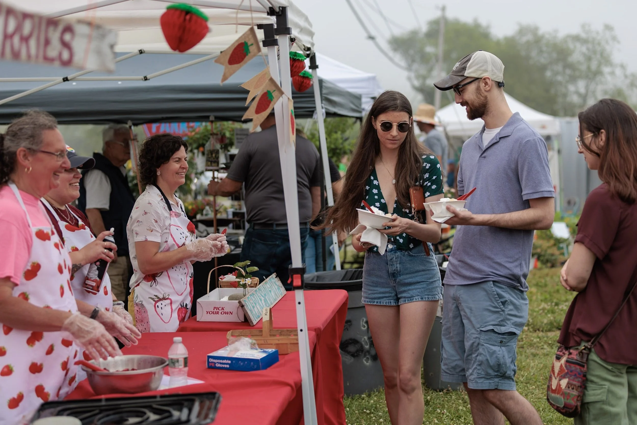 79-20240623_TivertonFarmersMarket-StrawberrySocial_0195.jpg