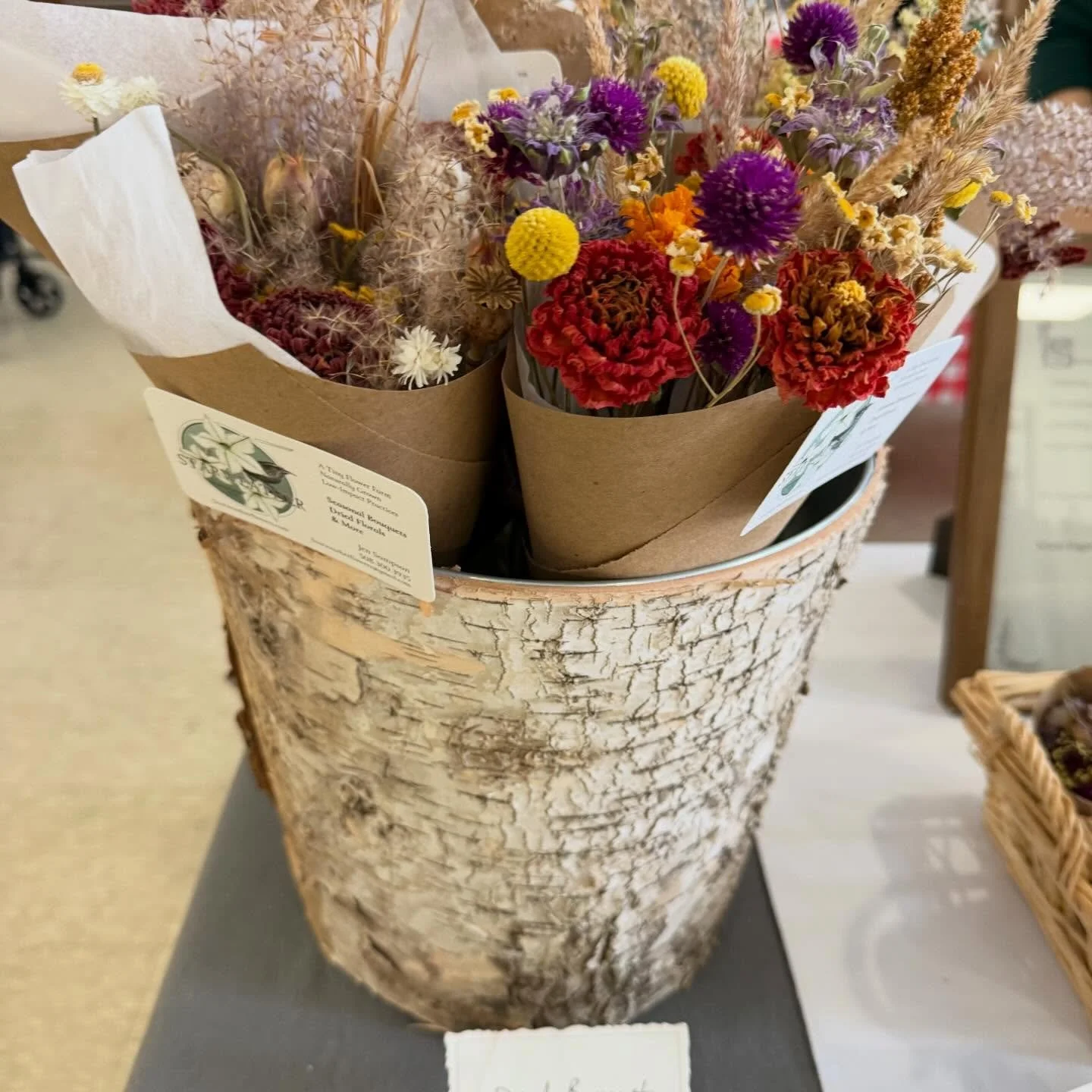 Join us for Sunday Funday. Here&rsquo;s the vendor listing&hellip;&hellip;MUSIC: Anderson-Gram Duo

Amado Ceramics - Hand-built and Wheel-Thrown Ceramic Pieces

Brightside Seafood - Fresh Selection of Local Fish and Seafoods

Crazy Uncle Red&rsquo;s 