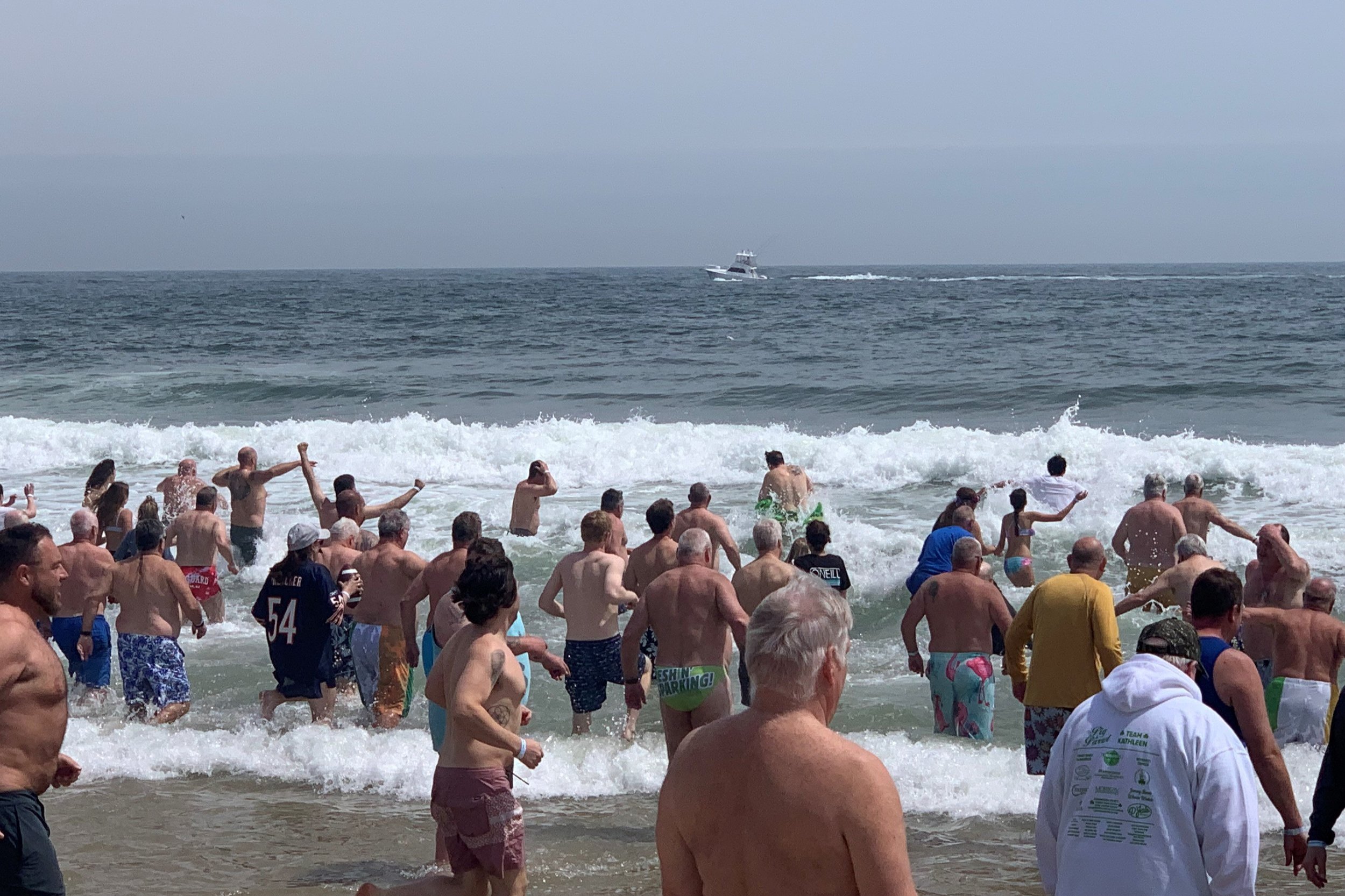 people+running+into+the+ocean.jpg