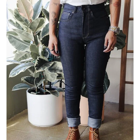 Railcar Fine Goods “Donna” — ReCouture