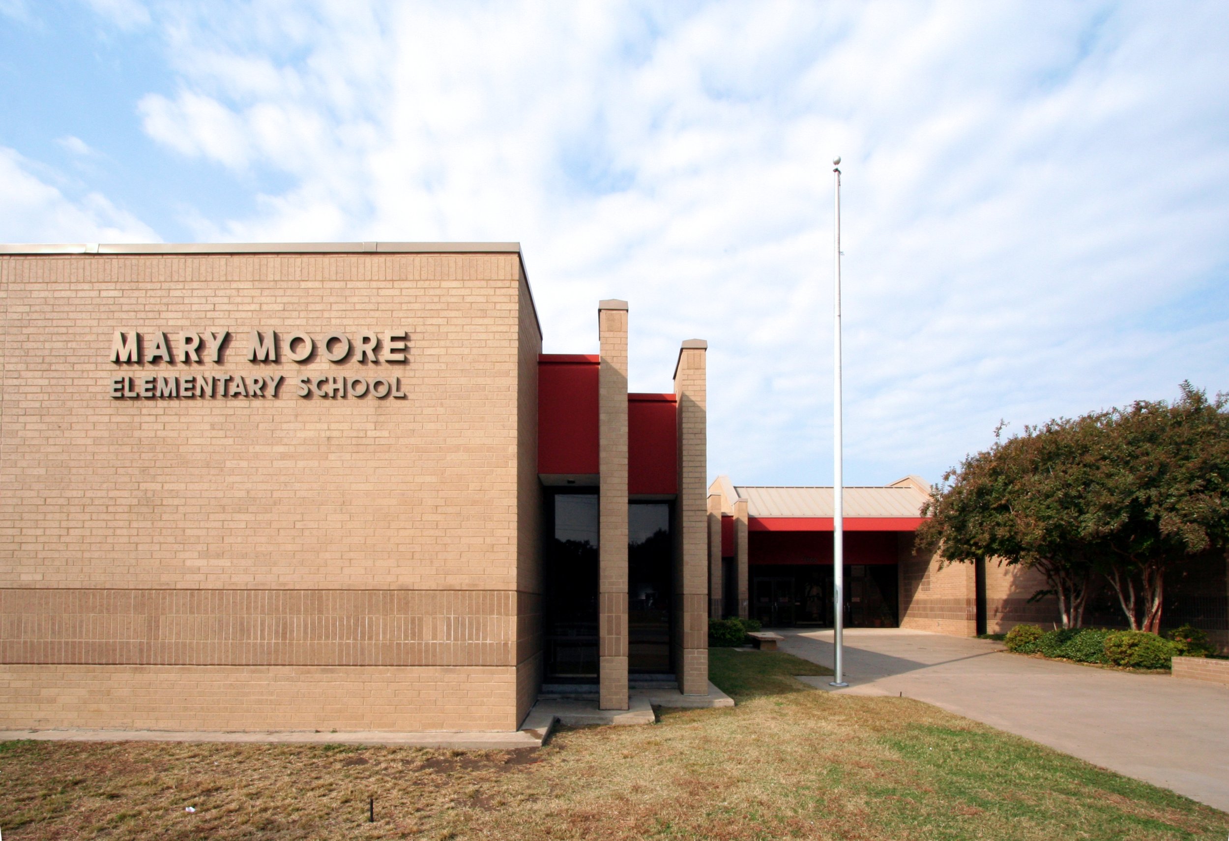 Mary Moore Elementary School 