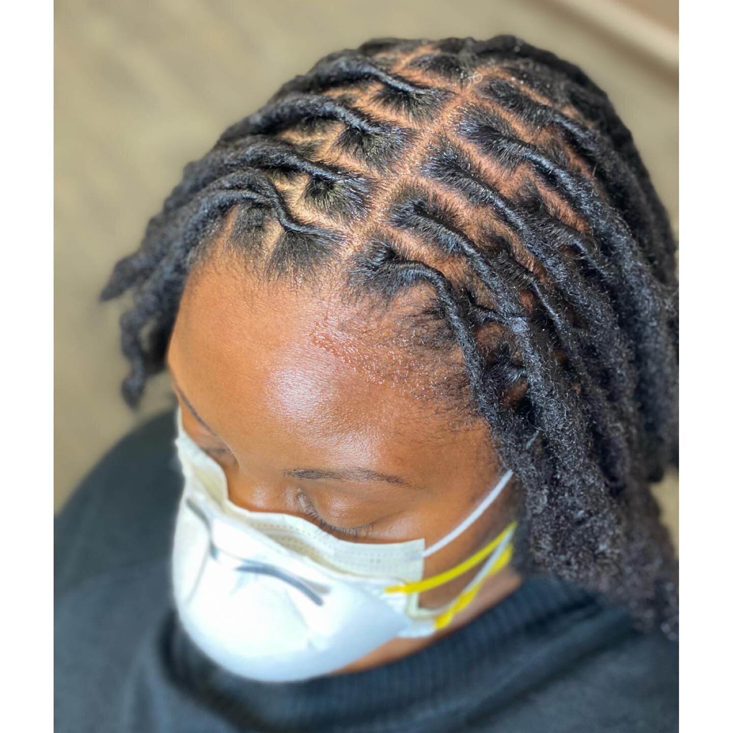 They say Cleanliness is next to godly ness ✨
&bull;
Appointments Available 
&bull;
#loctopianqueens #locmaintenance #boxbraids #crochet #locs #atlantahair #allstarweekend2021 #hair @locmamas #fresh #decaturbraids #naturalhair