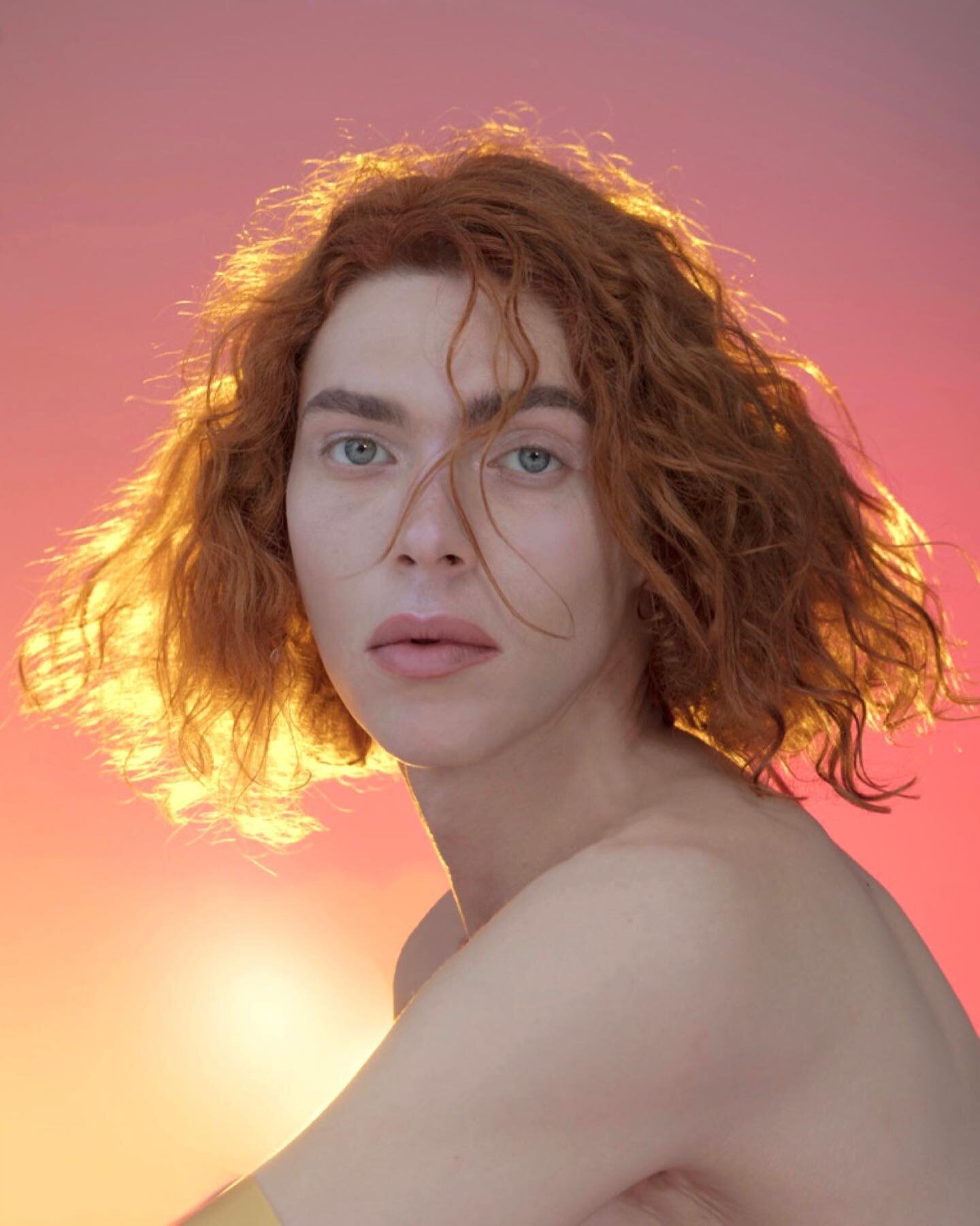 There will never be anyone like her 💔 &ldquo;SOPHIE has this magical ability to shake humans to the core whether she&rsquo;s getting vulnerable on a more stripped back tune or aggressively slamming beats down their throats. Either way, it&rsquo;s a 