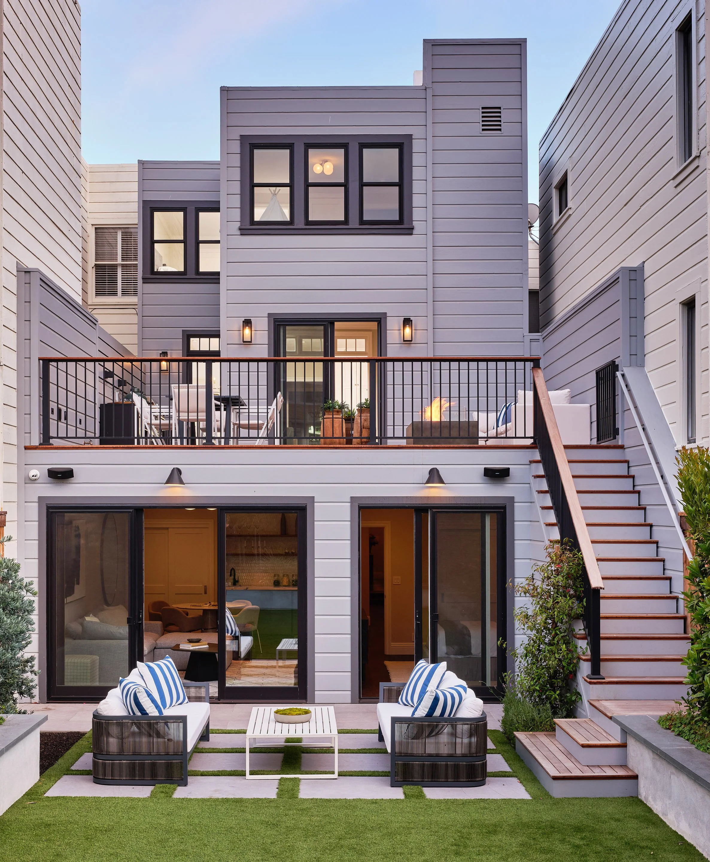 1446Francisco_Ext_03.jpg