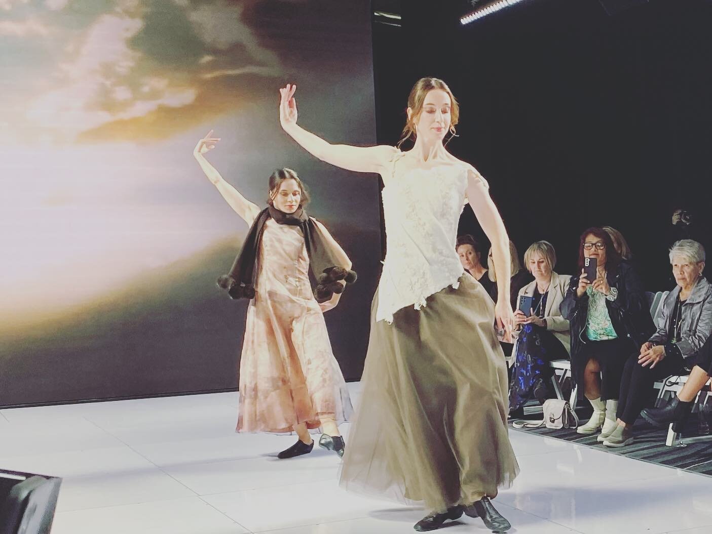 Liz Mitchell NZFW23 showcasing NW wool with dancers. Thanks to M J O&rsquo;Reilly&rsquo;s stunning Ballet Noir re imaged for our runway presentation. #lizmitchell #balletnoir #choosewool #livenaturally #nzfw2023 #campaignforwoolnz #palliserridgewool 