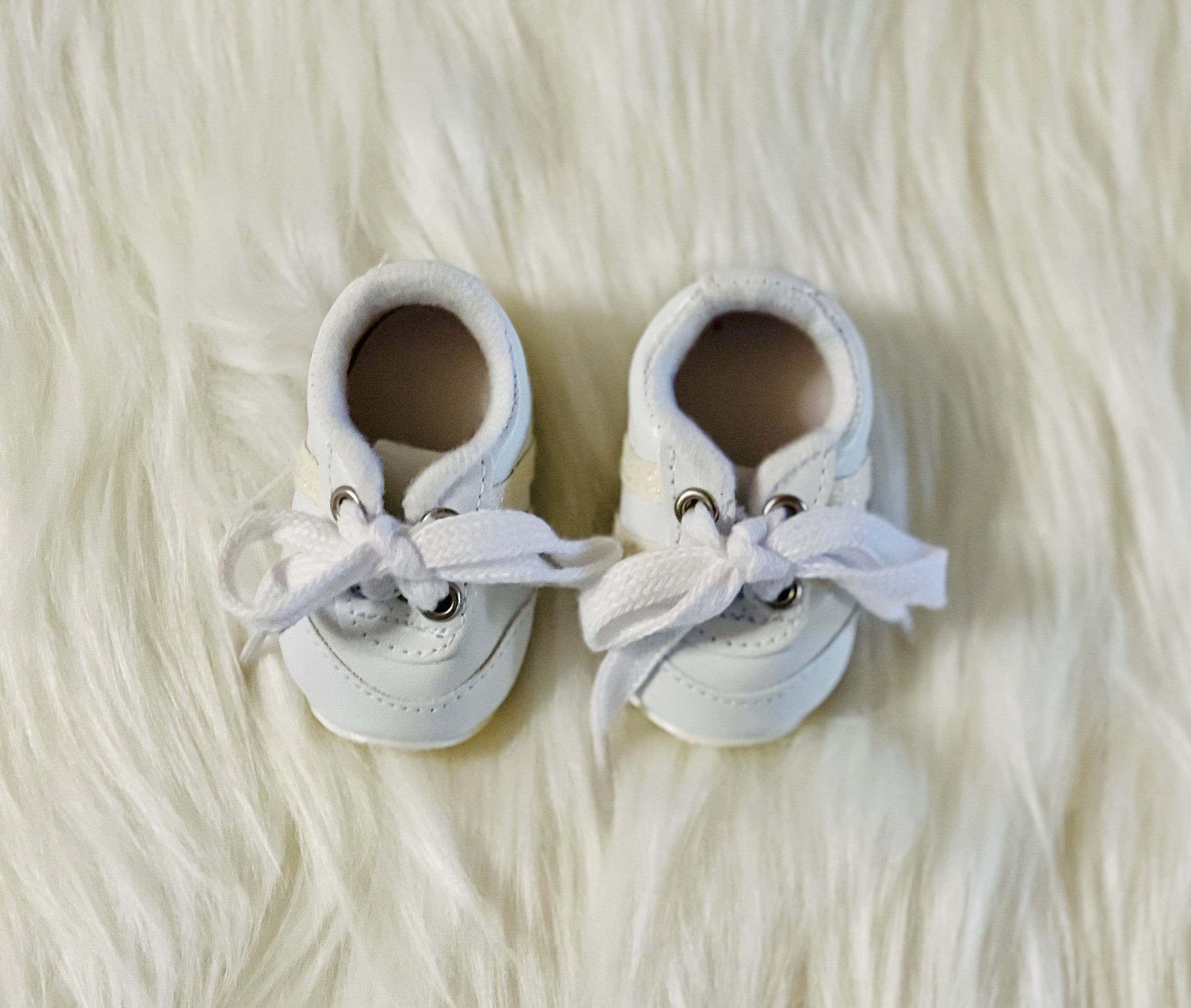 Amish Doll White Tennis Shoes For American Girl Doll, My Life As, and Most 18 Inch Dolls.jpeg