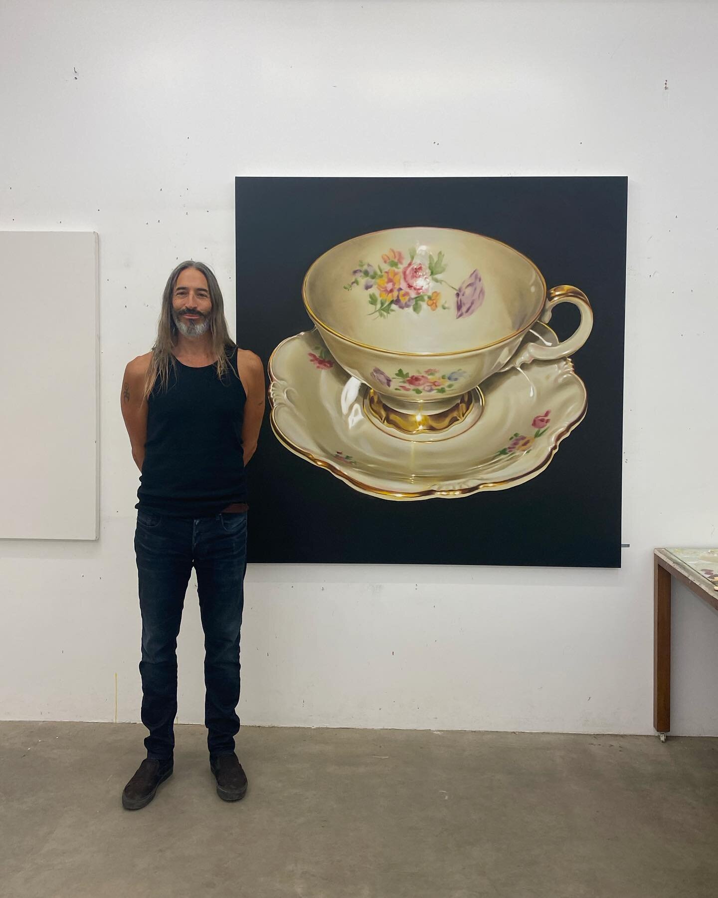 STUDIO VISIT with the delightful @robertrussellworks 

Robert Russell&nbsp;consistently addresses&nbsp;ideas of memory, iconography, and mortality in a personal language that is attentive to beauty, the history of painting, and the role of photograph