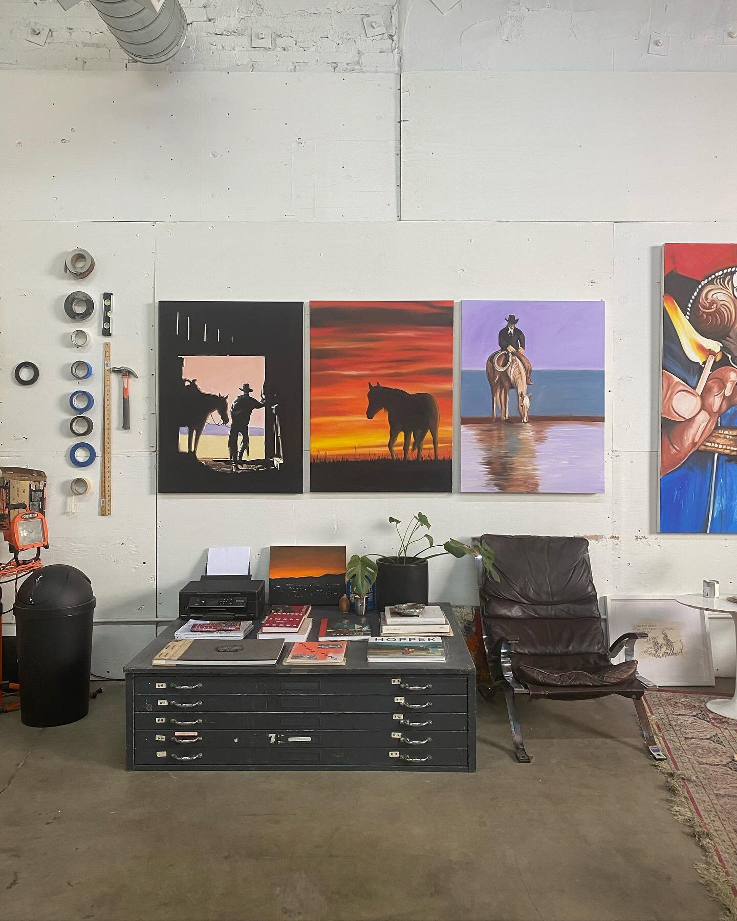 STUDIO #MattMcCormick 🌵🐎🌄

Matt McCormick (b. 1987) is a multimedia artist, whose artwork assimilates a diversity of cultural influences culled from the American West into an artistic vision that is as unique and dynamic as the topography itself. 