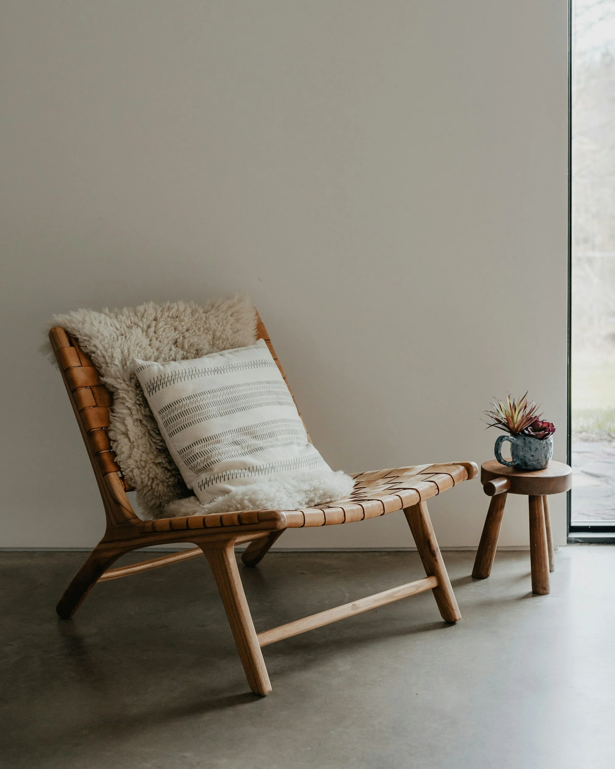 woven leather chiar