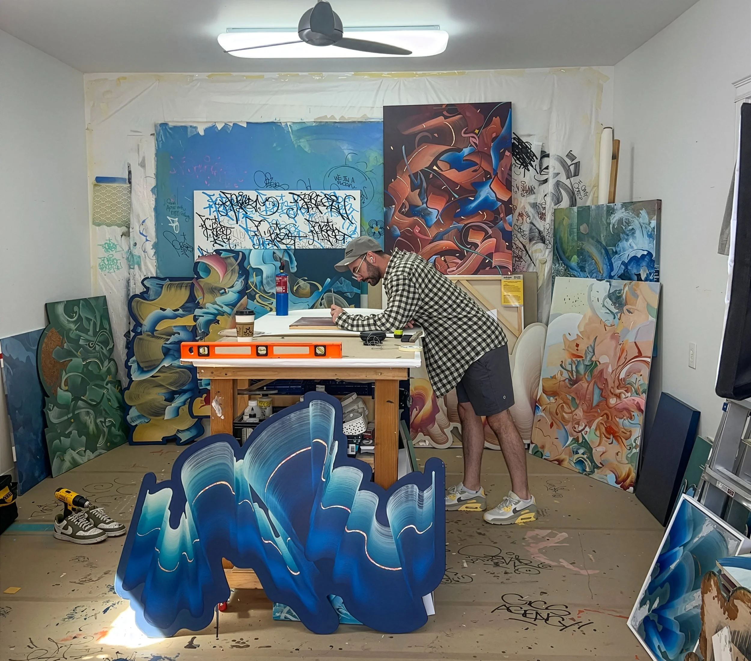 Leo Shallat working in his studio based in Seattle, WA
