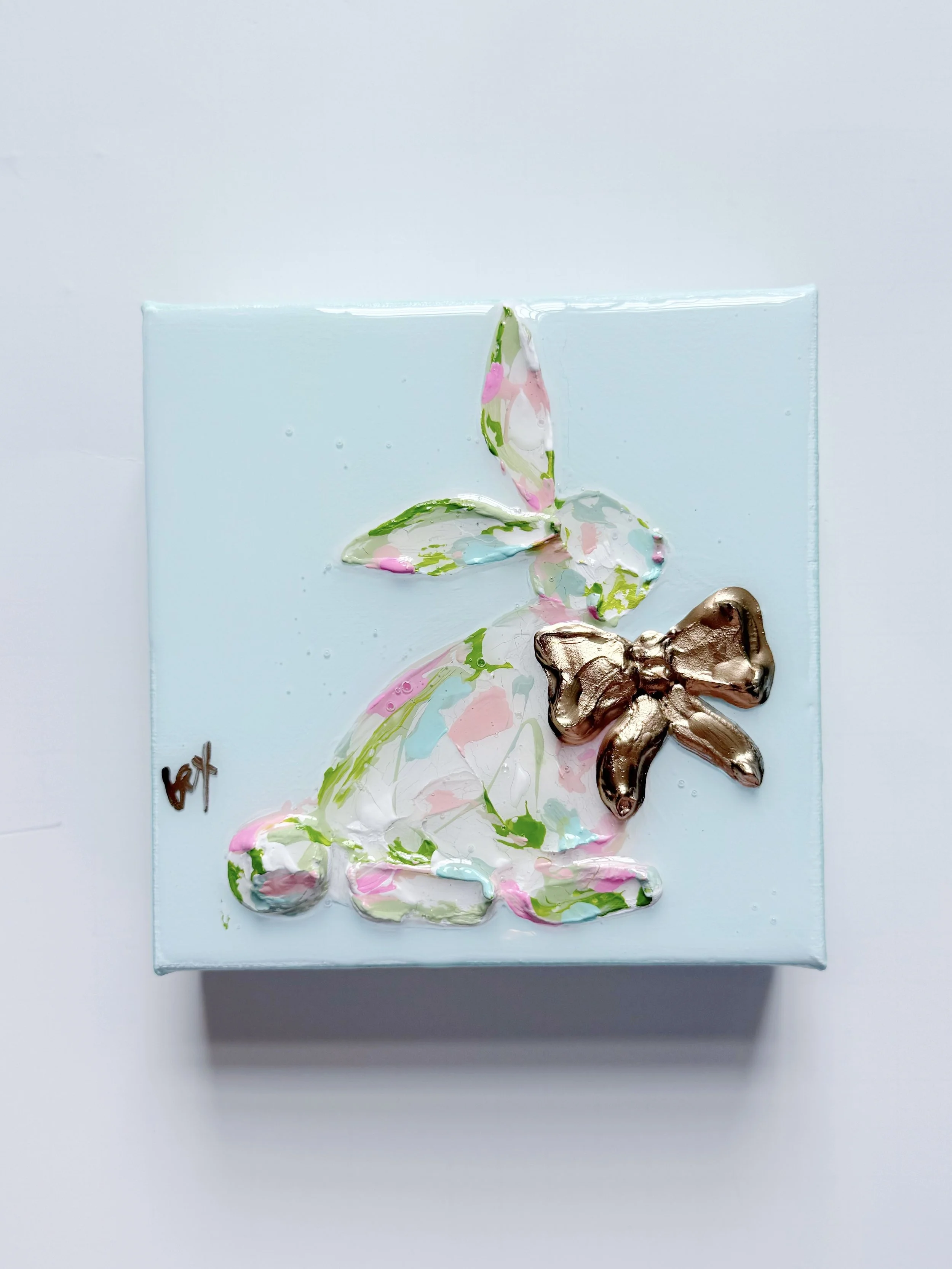 6x6 Bunny in 'Robin's Egg'