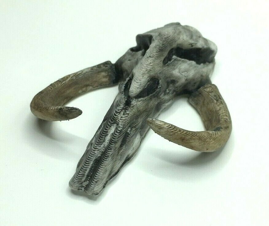 Mythosaur Skull Fridge Magnet Hand Finished Mini Prop