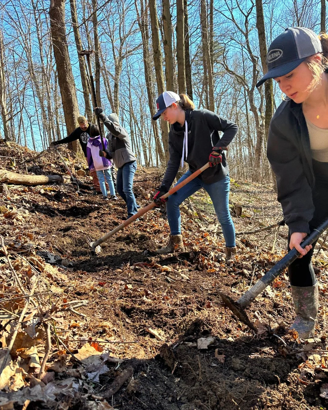 Thursday is #InternationalMountianDay but we have too much to celebrate because we don&rsquo;t just ride mountains 🏔️ we care for them⁠!⁠
⁠
Our mountains stay healthy because our community shows up. ✨⁠
PICL riders and volunteers have logged thousand