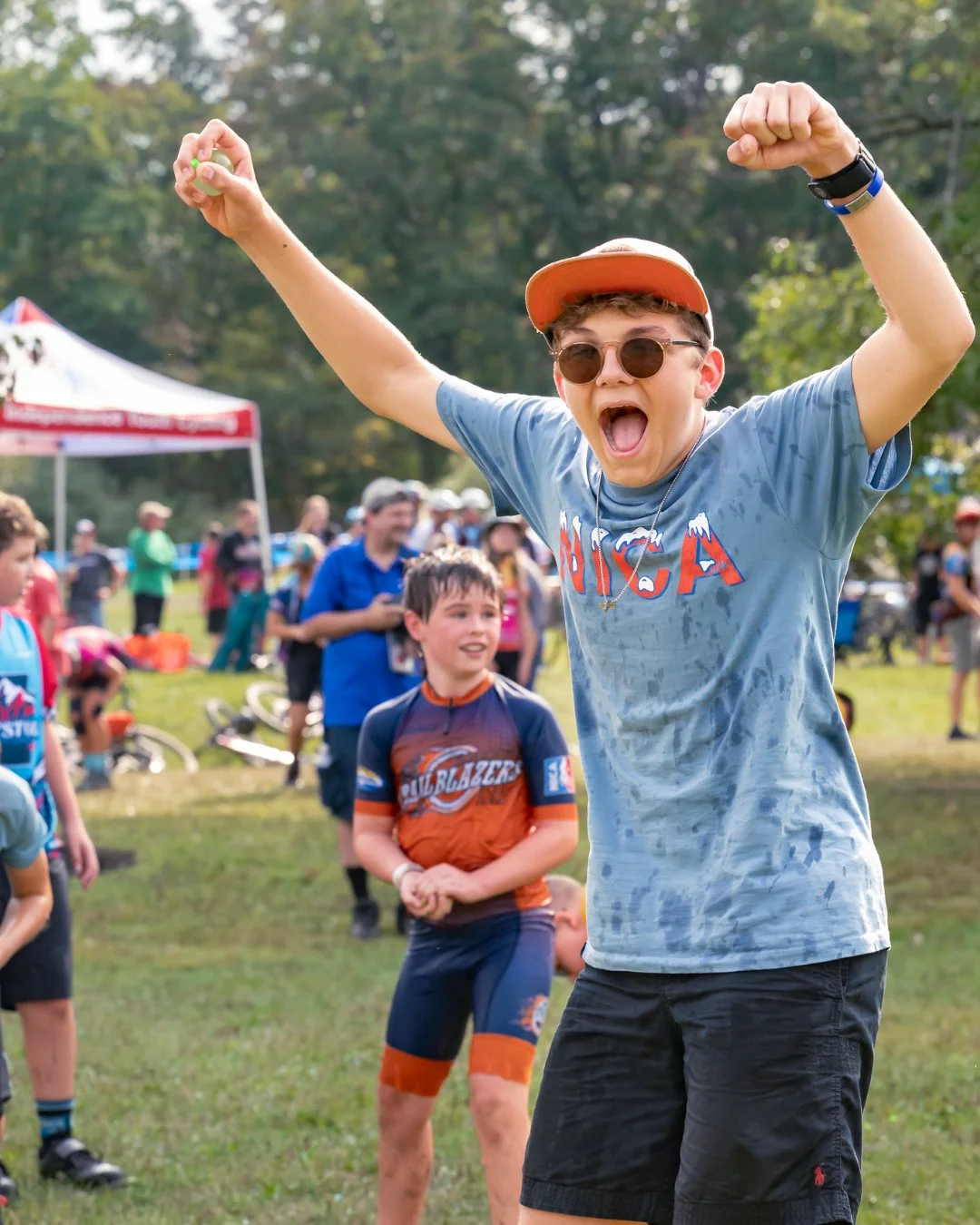 As the year winds down, we&rsquo;re holding onto the moments that made it unforgettable &mdash; muddy smiles, high-fives at the finish, teammates cheering the loudest, and the pure joy of showing up together.⁠
⁠
This season reminded us that bikes bui