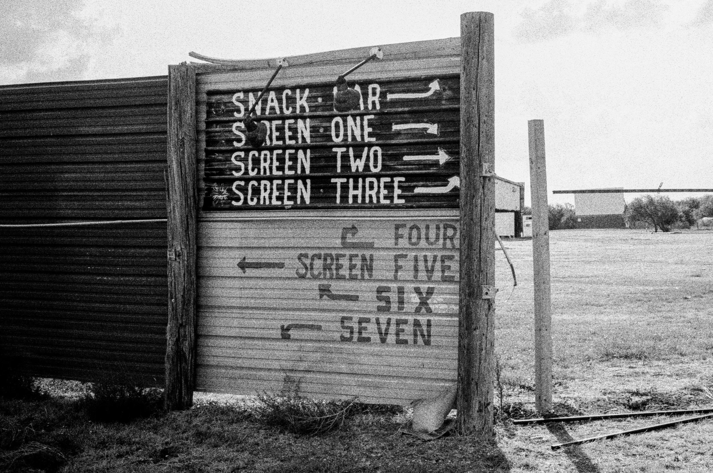 drive_in_bw-8.jpeg