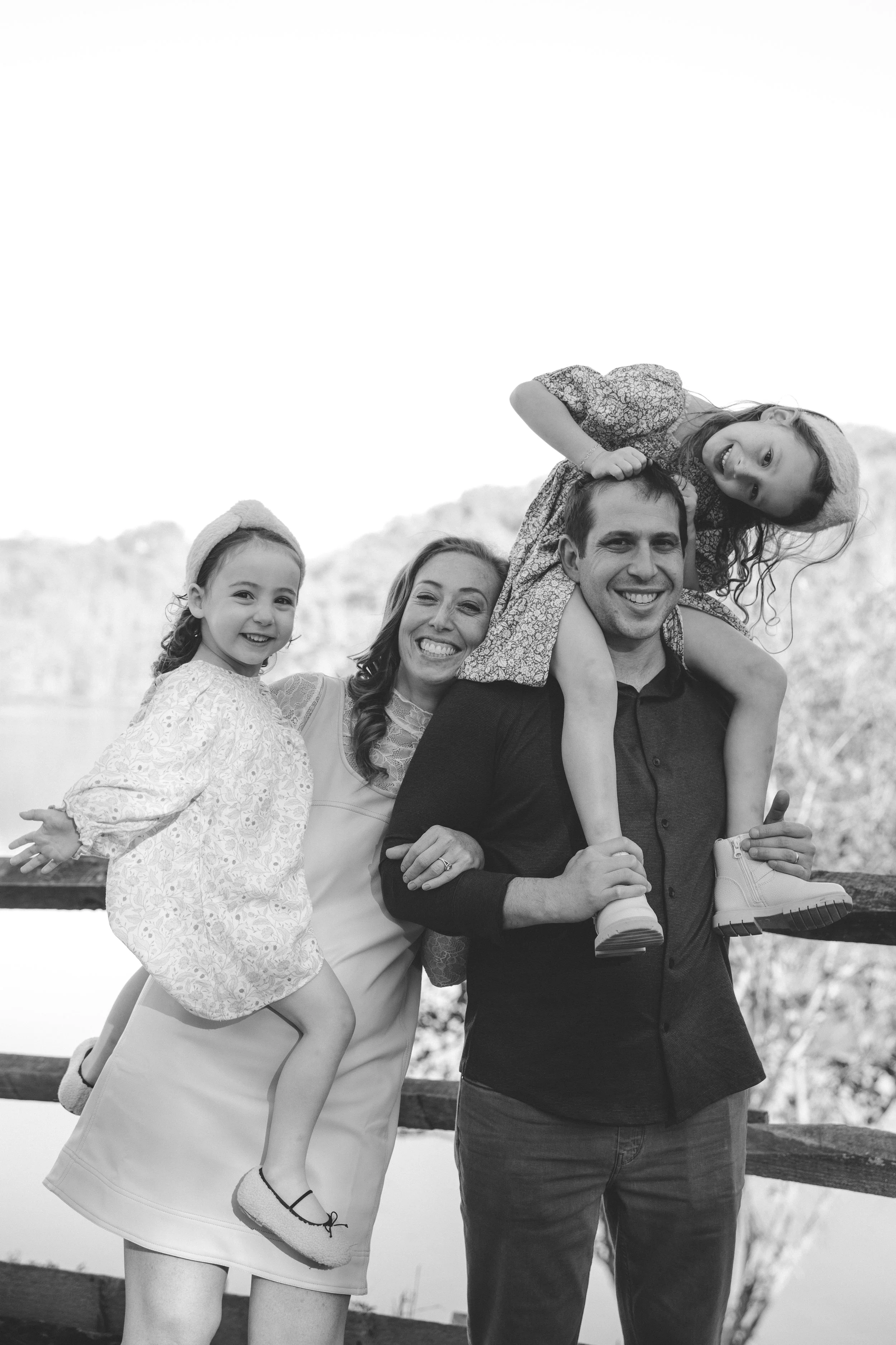 TheLevyFamily_SELECTSFOREDITING_088.jpg