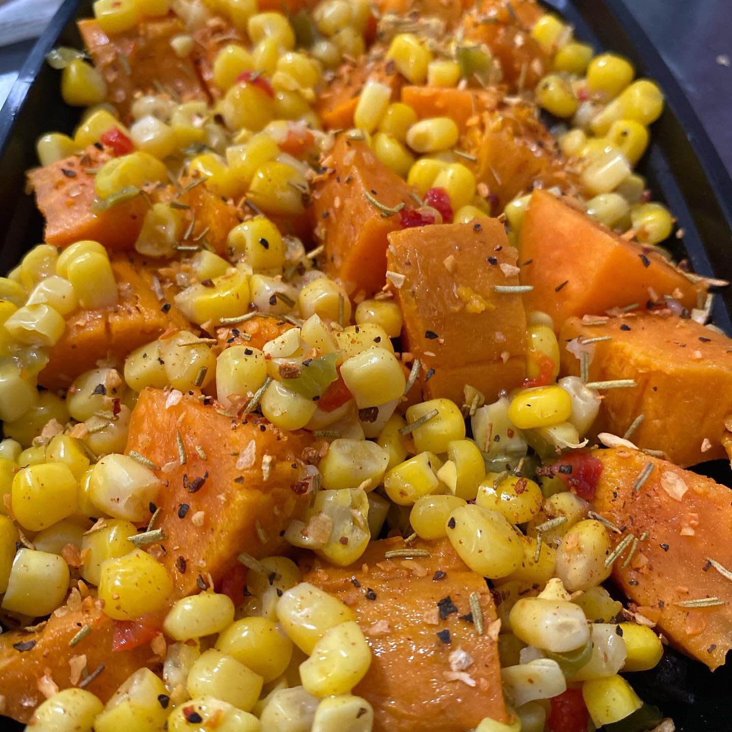 Sweet Potato Black Bean Bowl 🤩