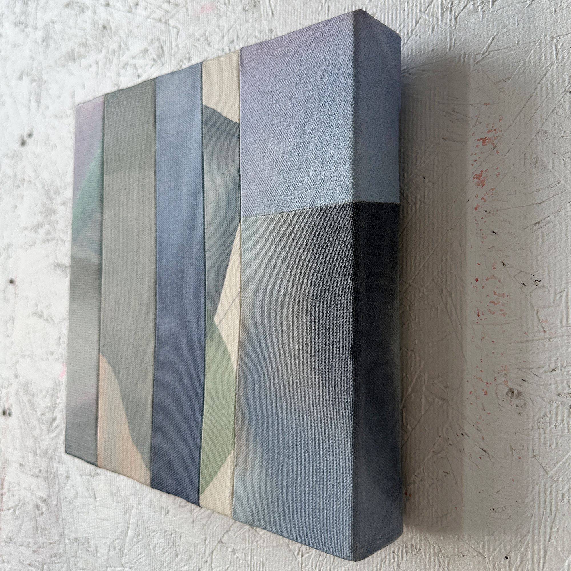Quiet-No-6-Abstract-Painting-Melanie-Cheung-sideview-2.png