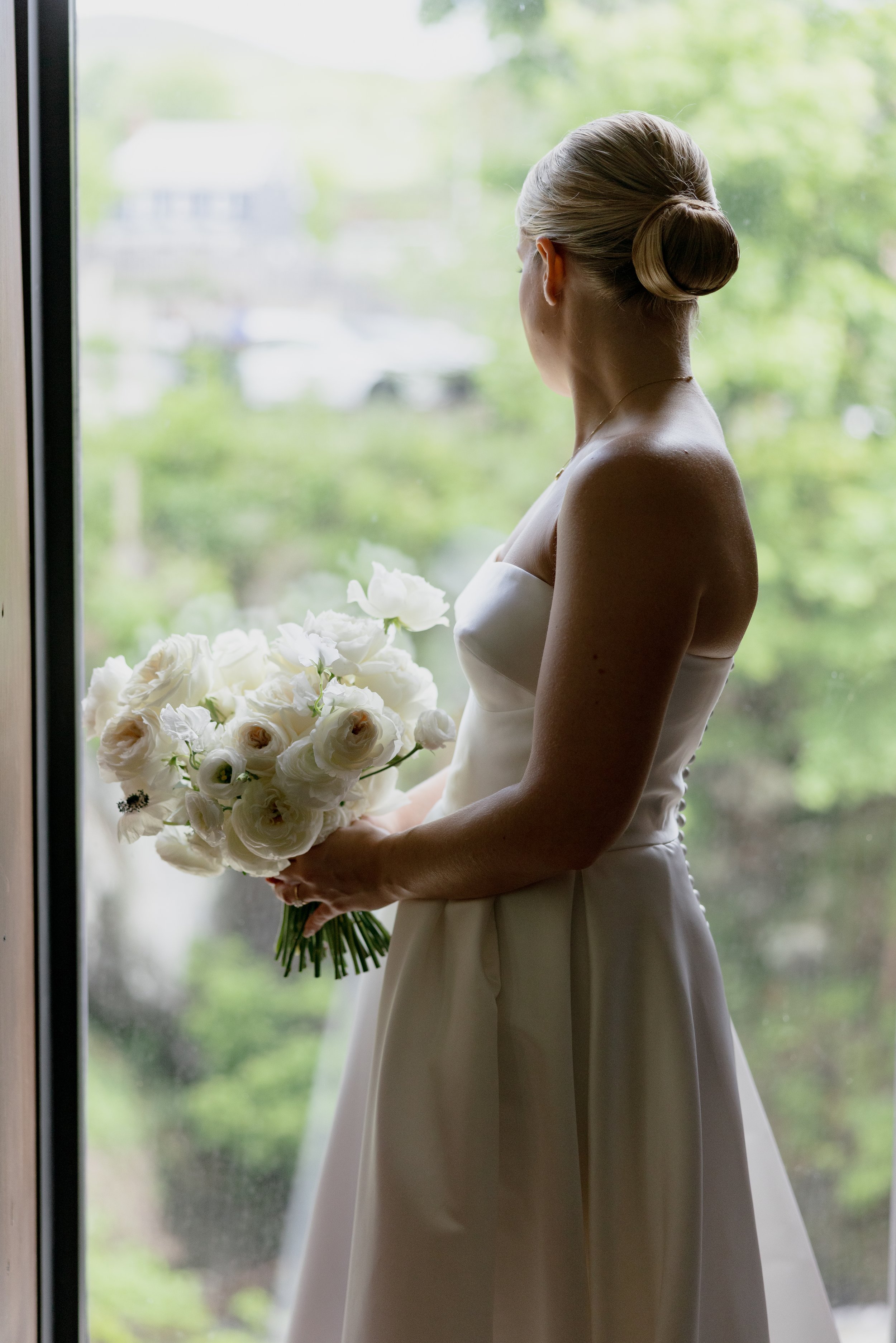 Alex-Jess-Wedding Jules Makeup, Eileen Hair, Redfield Photography 1.jpg