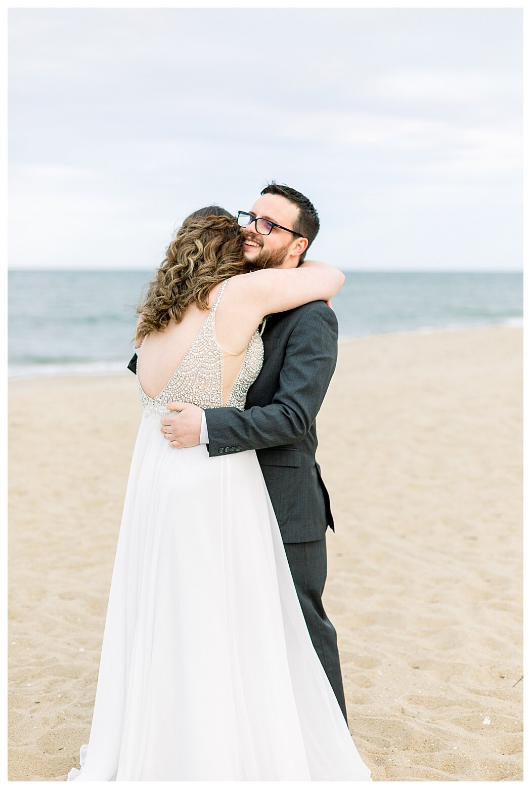 sandbridge-beach-elopement-ceremony-3104.jpg