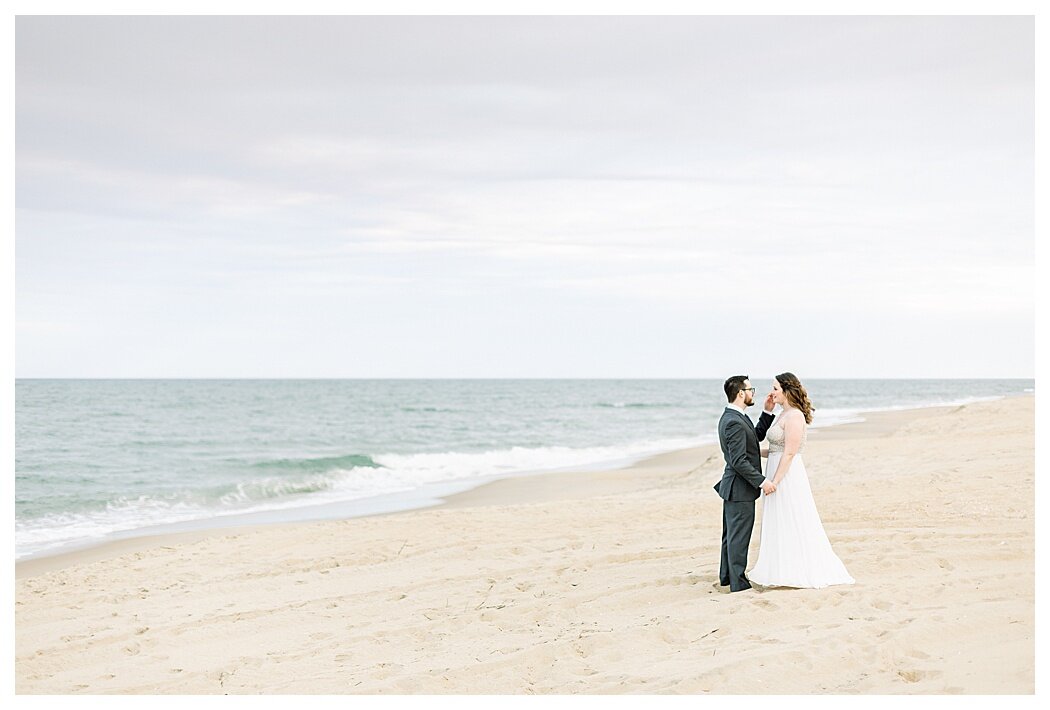 sandbridge-beach-elopement-ceremony-3106.jpg