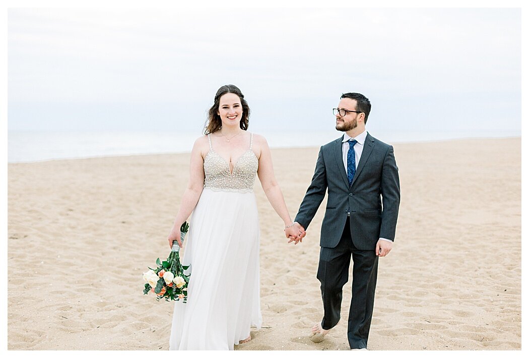sandbridge-beach-photographers-elopement-wedding-3153.jpg