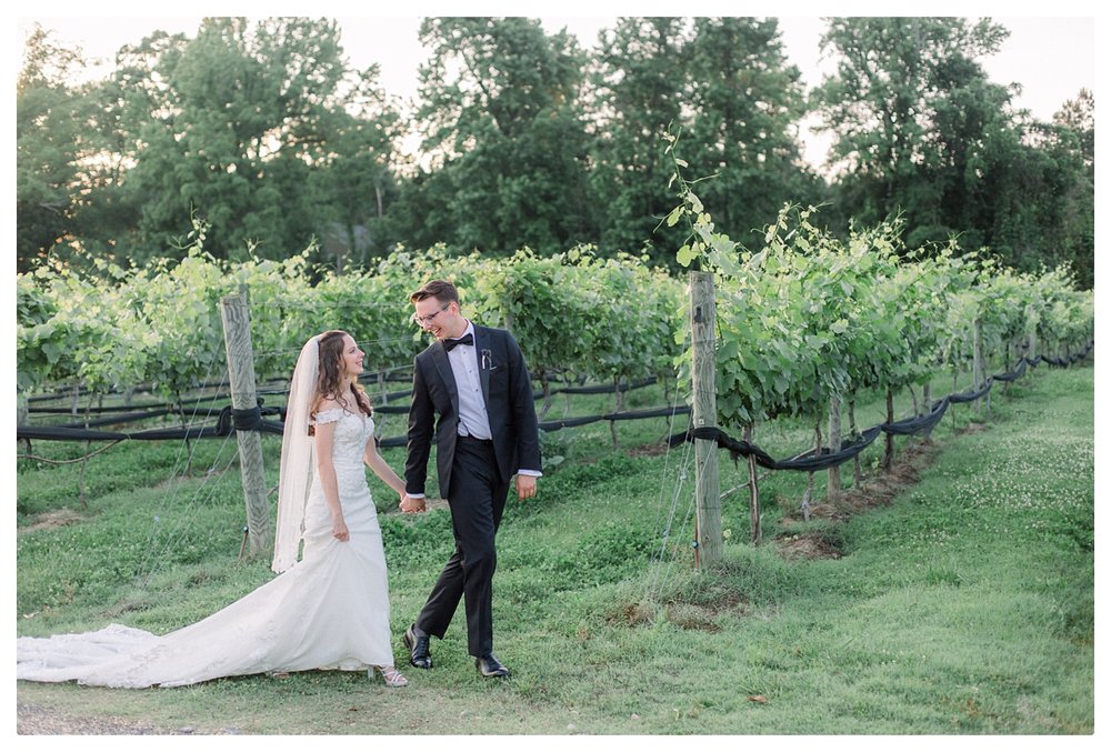 wedding-photos-at-ashton-creek-vineyard-0051.jpg