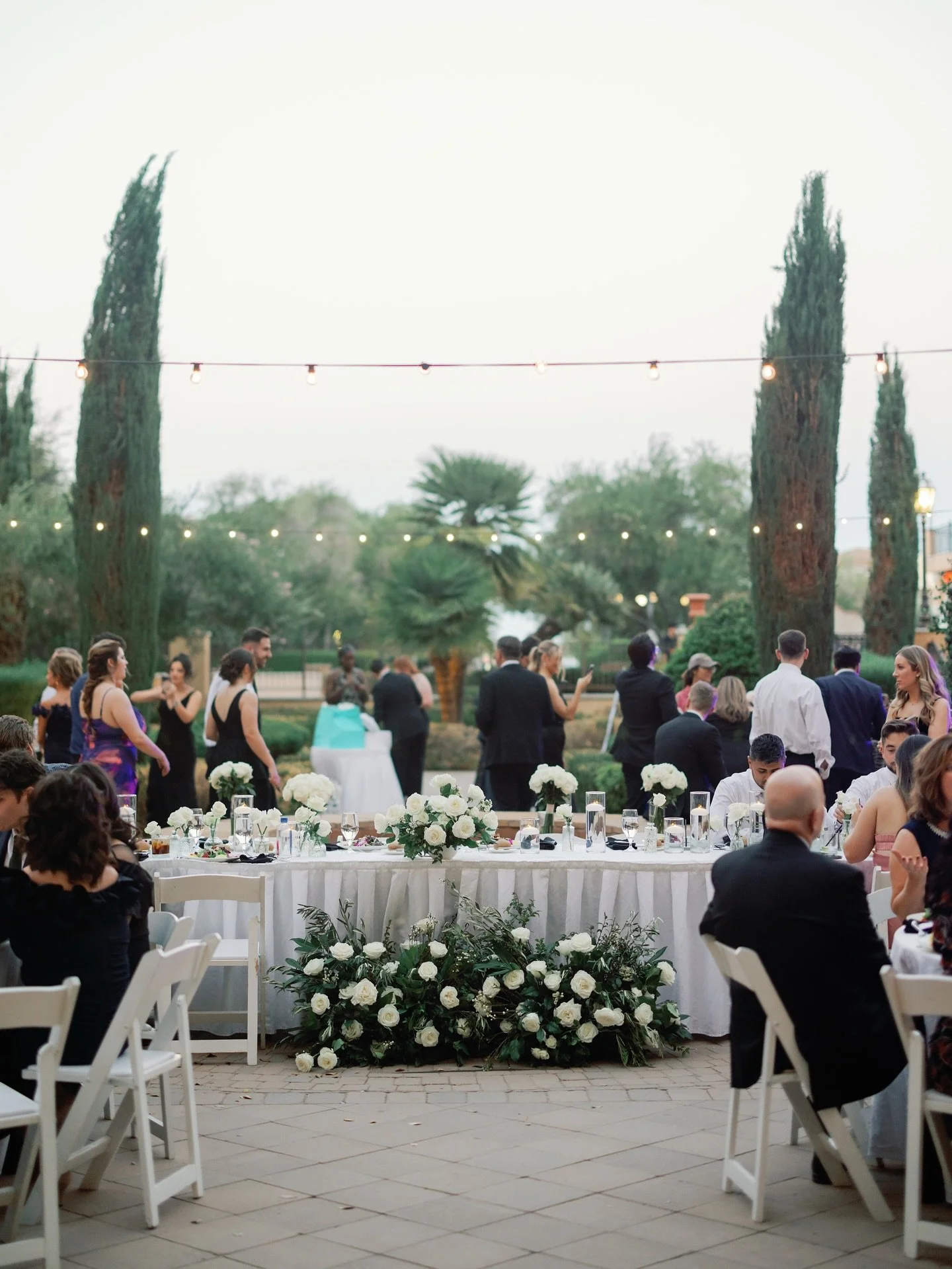 A night to remember!✨
P.S. a beer burro is always a good idea! 😉🫏

Event Planner: @gracefulgatheringslv 
Photography: @peytonmichellephoto 
Venue: @hiltonllv 
Florist: @bellavitafloralproductions 
Beer Burro: @pettingzoo2u 

#lasvegaswedding #weddi
