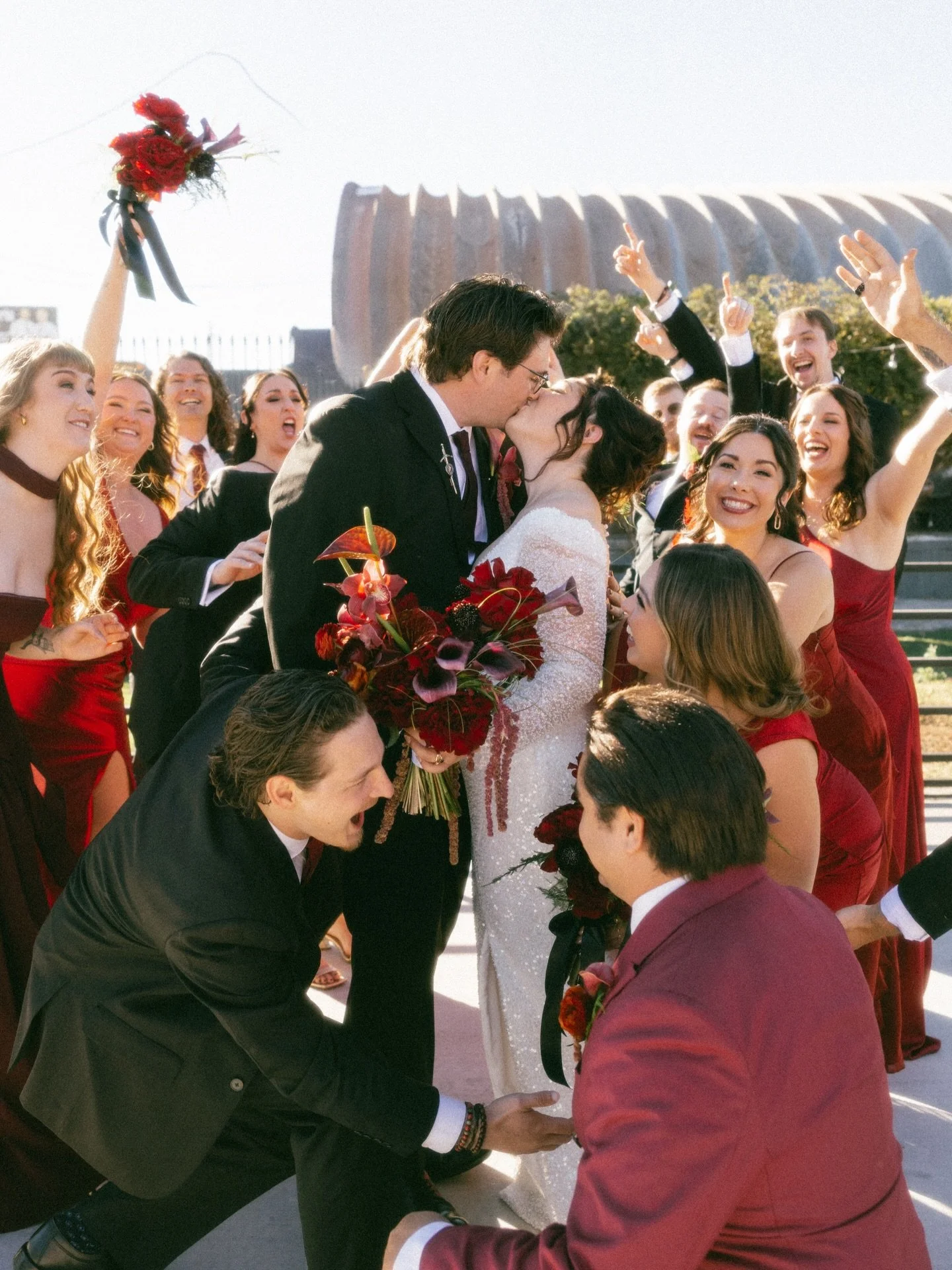 A perfect day for Jessica &amp; Trevor! ❤️

Vendor Team:
Planning &amp; Design: @gracefulgatheringslv 
Venue: @doylelasvegas 
Bar: @thecraftlv 
Photography: @erinrobertsphotography 
Florist: @_thistlehouse