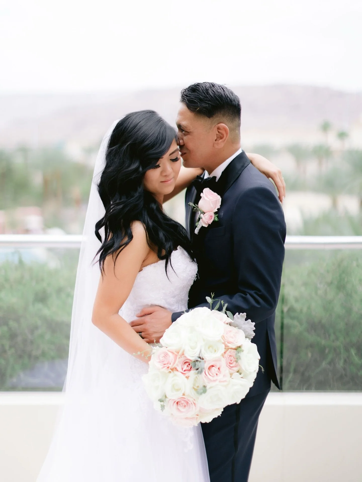 Jaclyn &amp; Mark 🩷

Vendor Team: 
Event Planning &amp; Design: @gracefulgatheringslv 
Venue: @redrockresortevents 
Floral: @ofthedesertflor 
Photo: @susieandwill 

#lasvegaswedding #weddinginspo #weddingplanner #lasvegasweddings #weddingday