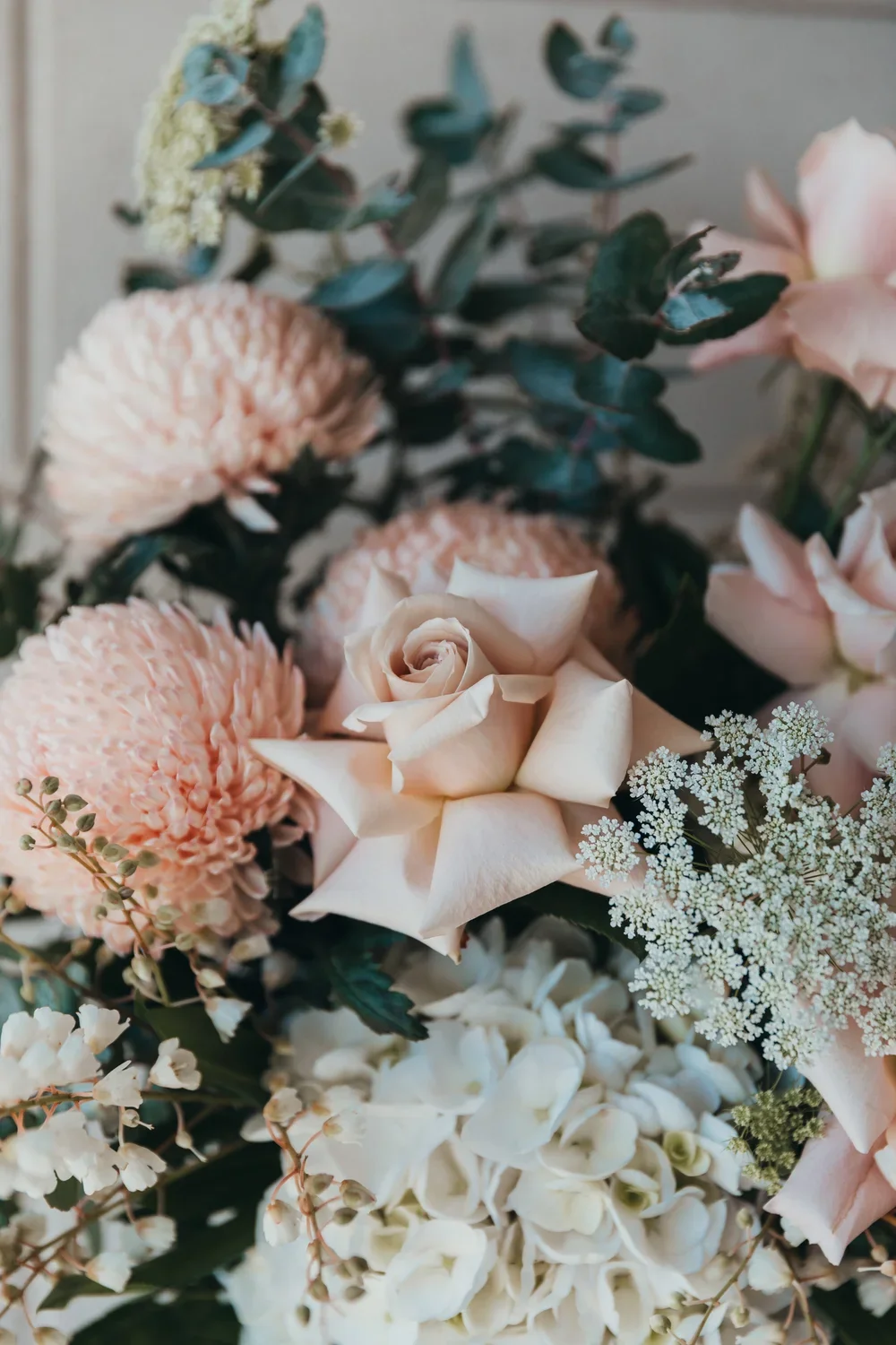 Gisborne Cottage Flowers Florist choice bouquet - pastel tones-3.webp