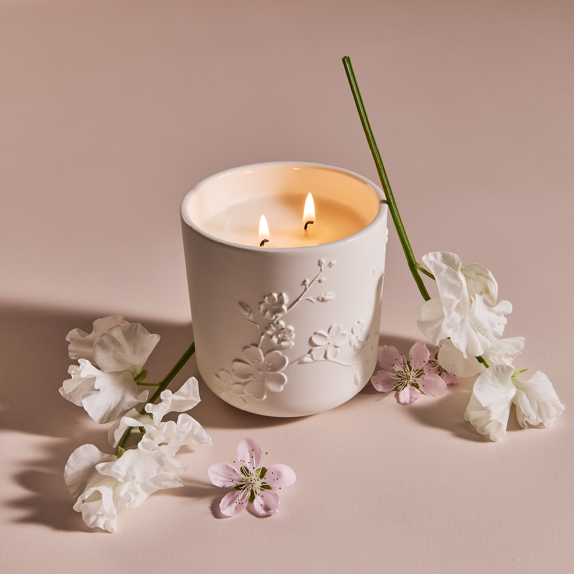 C_MothersDay26_CherryBlossomGreenTea_300g_Candle_4.png