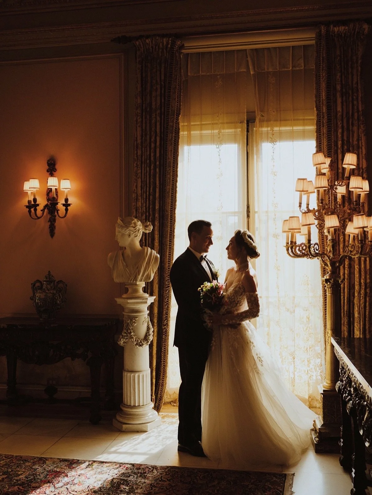 Natalia + Michael at the Cuneo MansionšÆļø