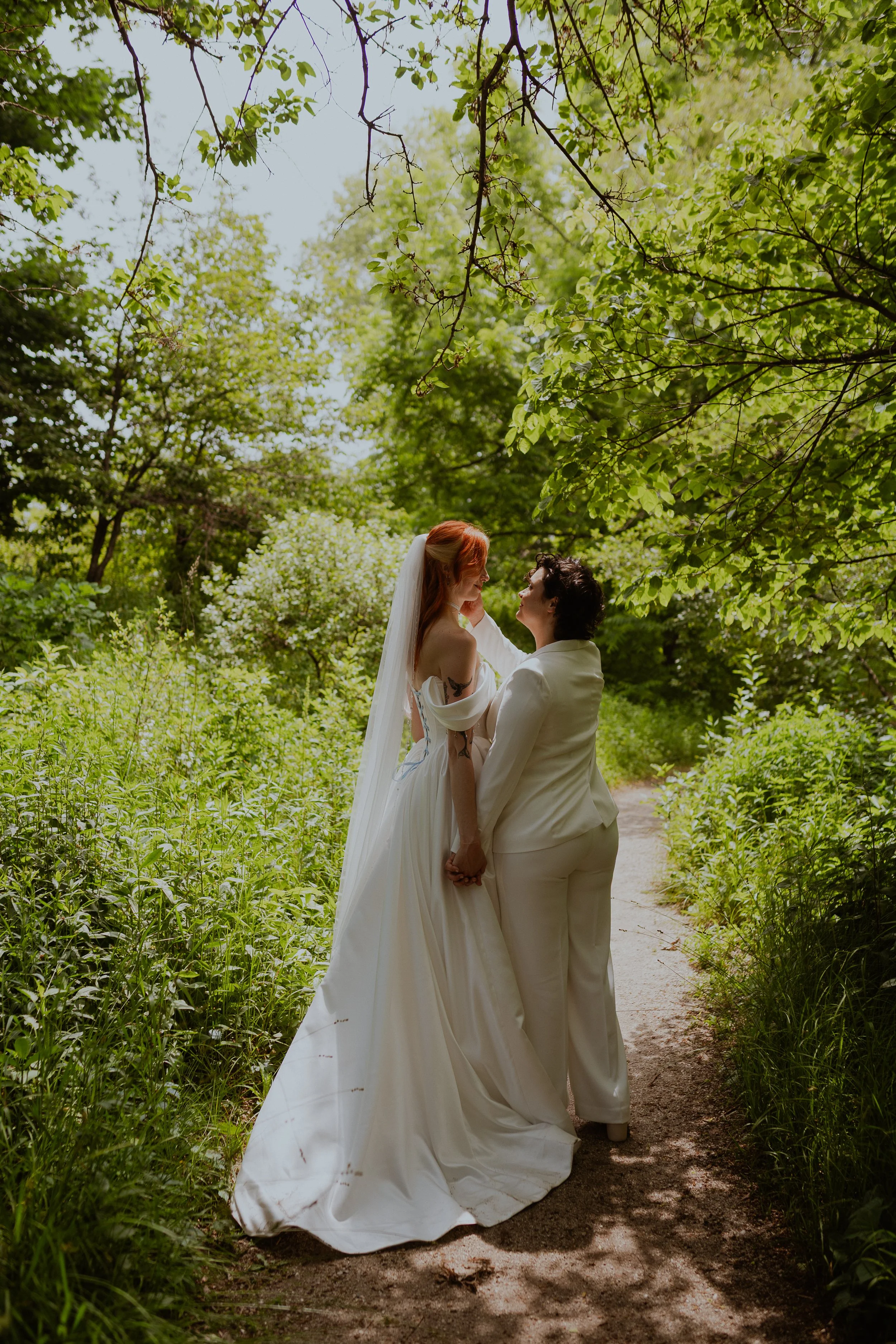 Phoebe+Adelle.Chicago.LilyPool.Wedding.Ttolbphotog-623.jpg