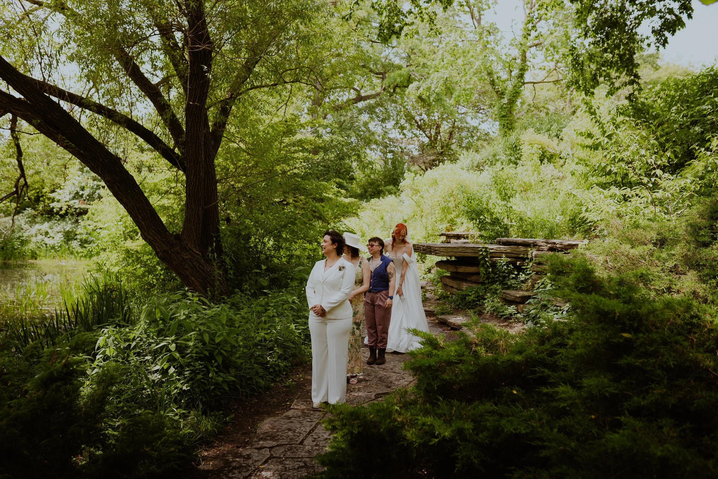 Phoebe+Adelle.Chicago.LilyPool.Wedding.Ttolbphotog-49.jpg