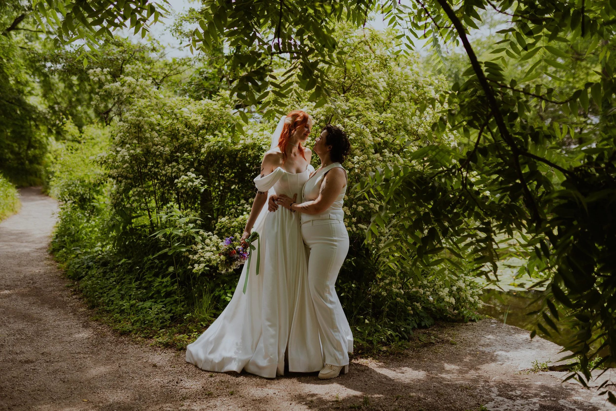 Phoebe+Adelle.Chicago.LilyPool.Wedding.Ttolbphotog-702.jpg