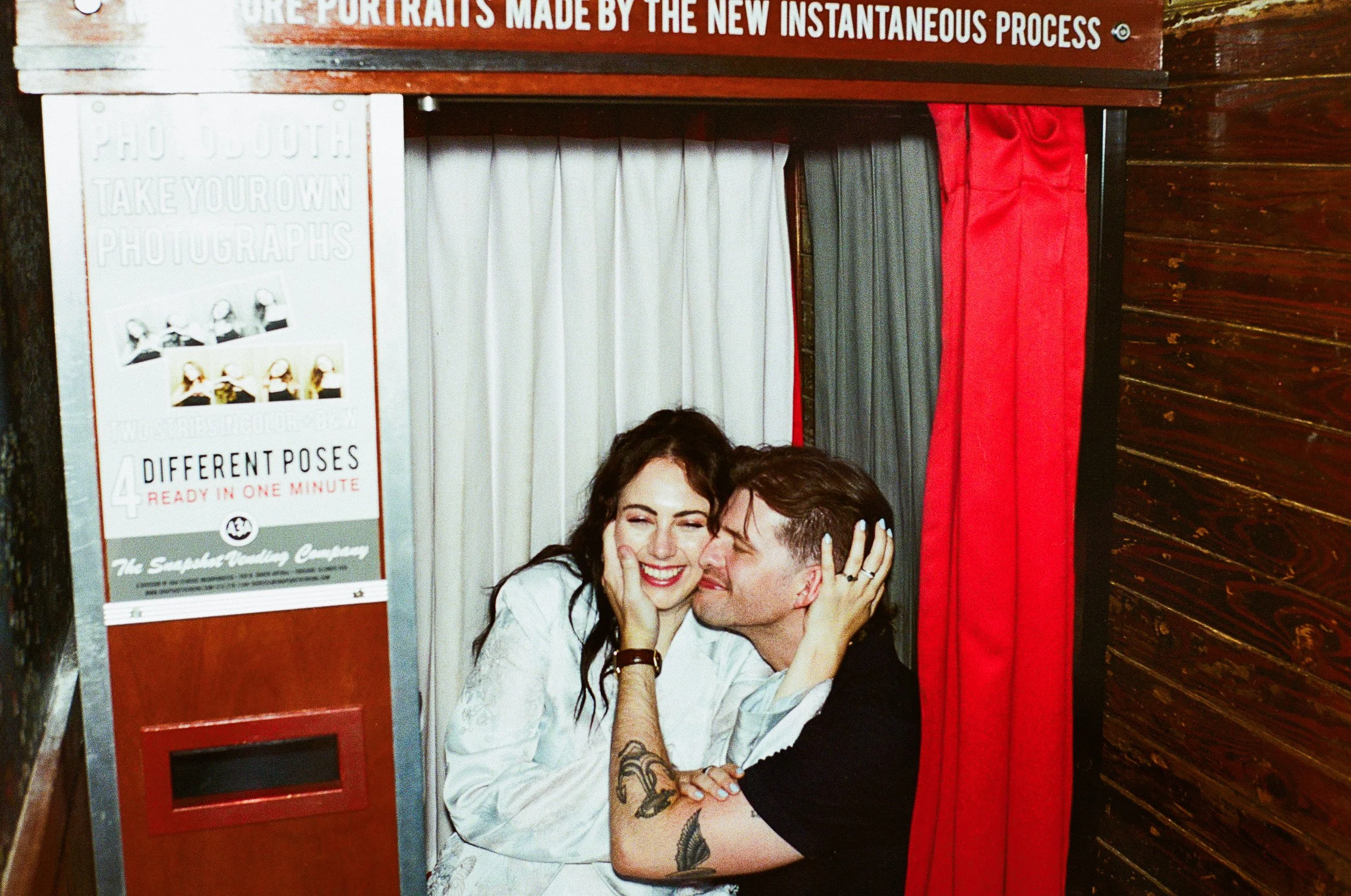 Kyra+Graham.Chicago.Engagement.Ttolbphotog-473.jpg