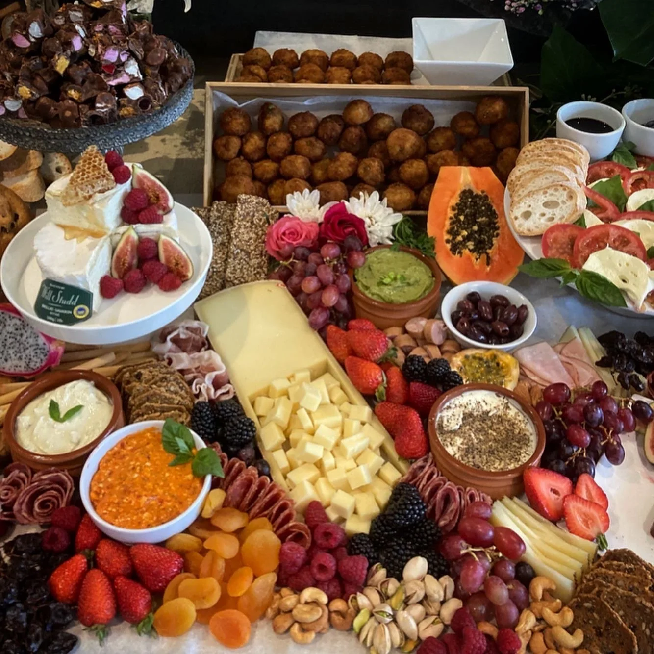 Melbourne Grazing Table and Catering Company : Balwyn, CBD and Greater