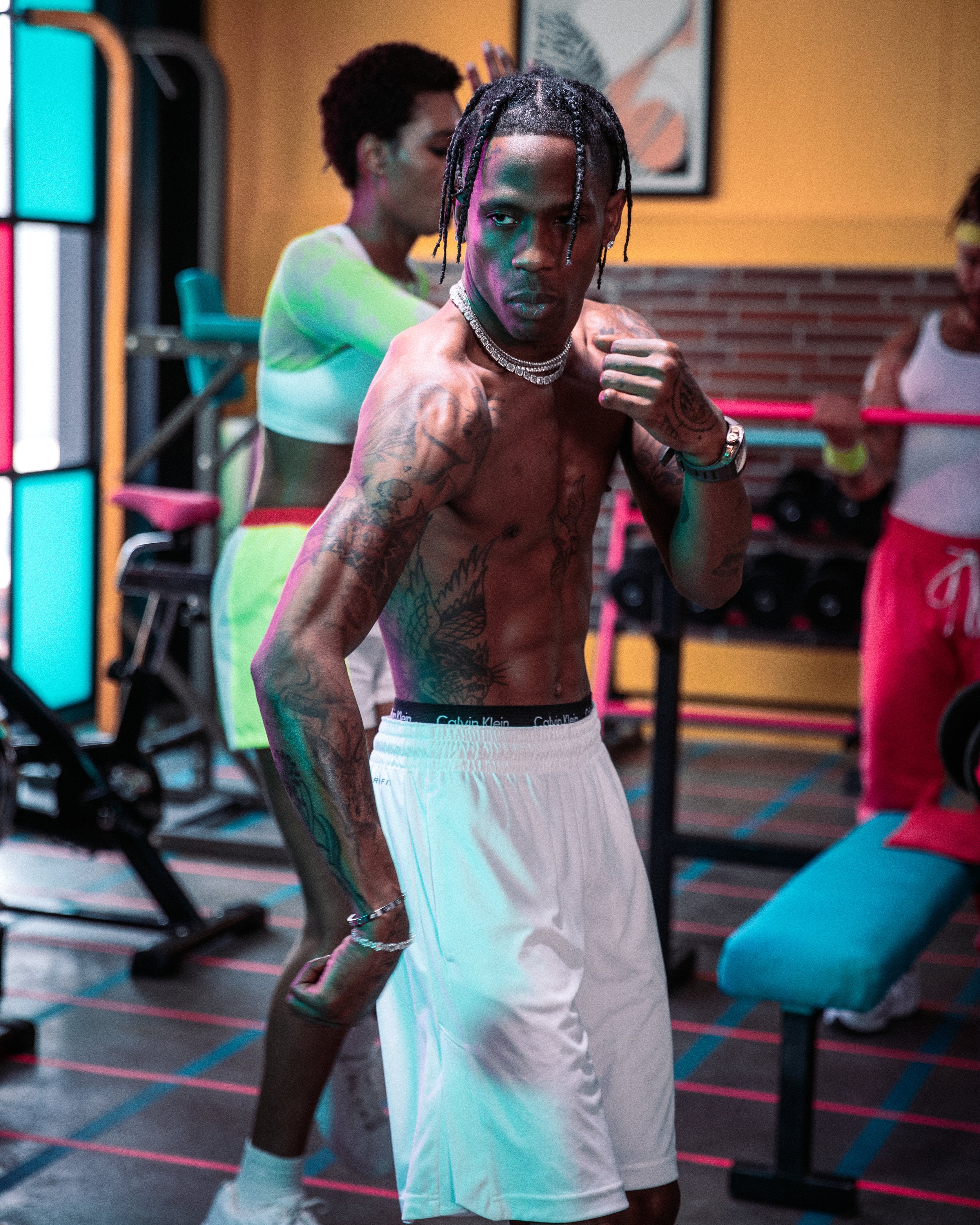 GYM_TRAVIS_FLEX1.jpg