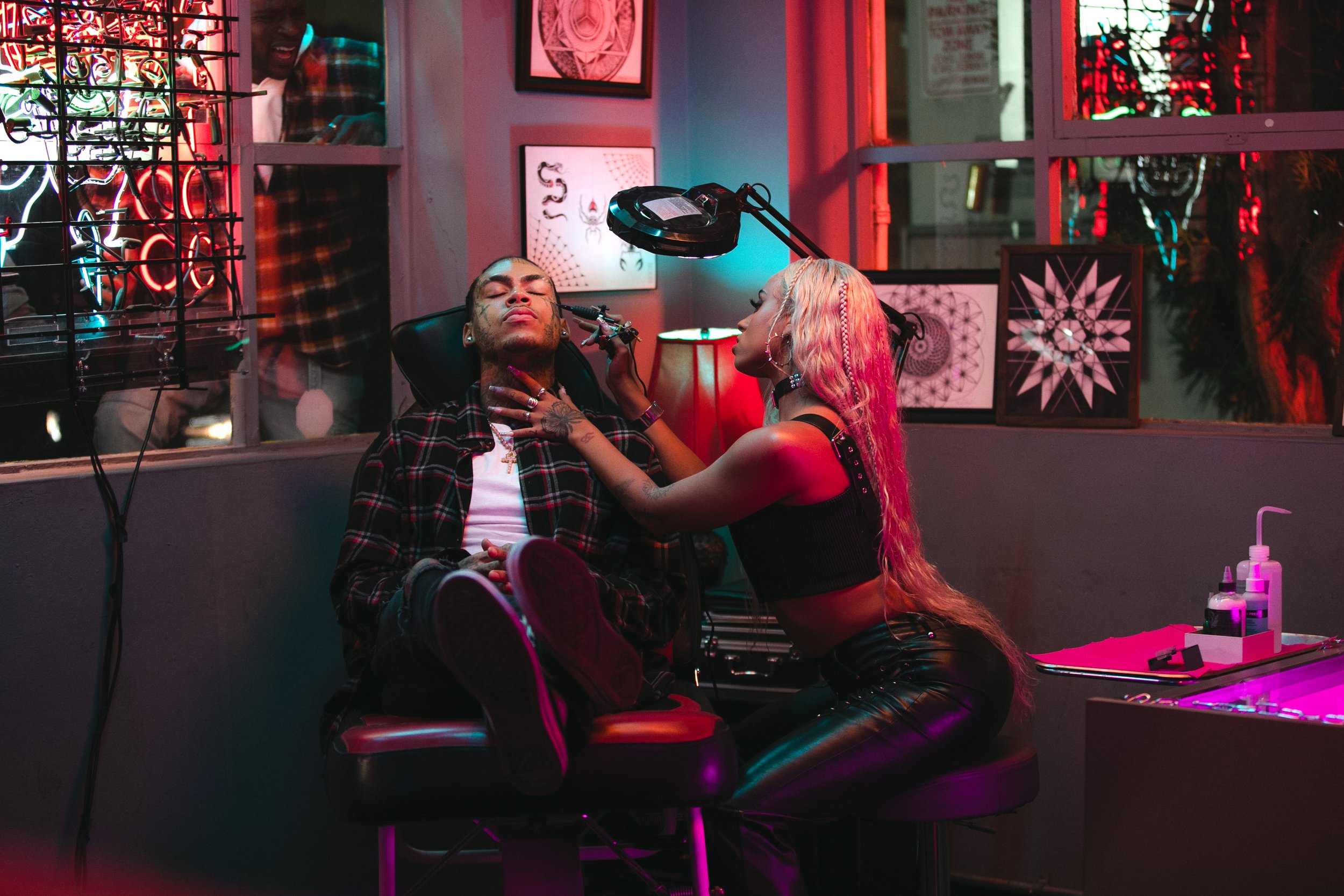 06_BJ_TATOO_01.jpg