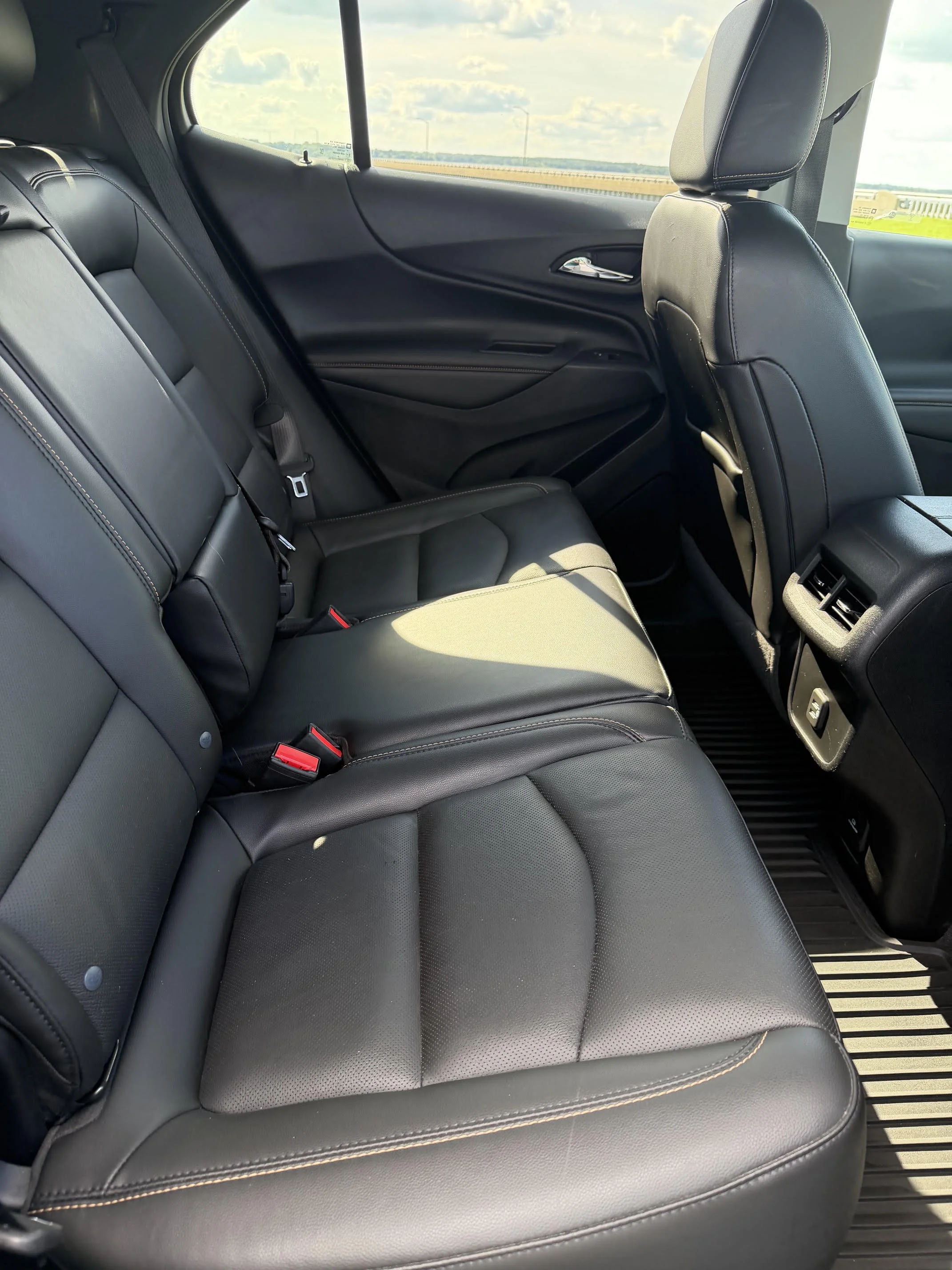 2020 Chevrolet Equinox 7.jpg